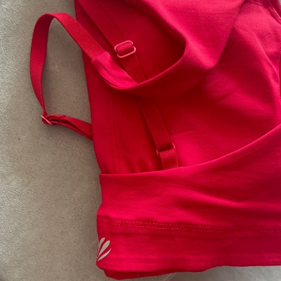 High Neck, Firetruck Red, Cross Back Sports Bra. - Picture 2 of 4